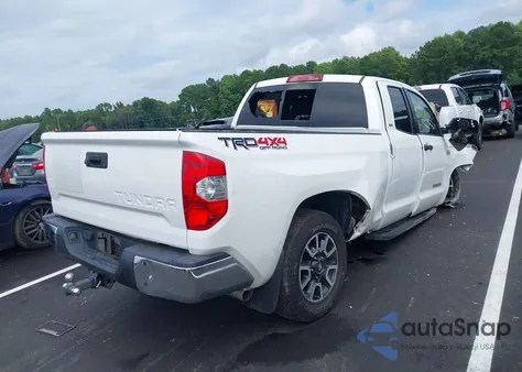 2018 Toyota Tundra Sr5 5.7L V8 из США, поврежденный, VIN 5TFUY5F1XJX766494